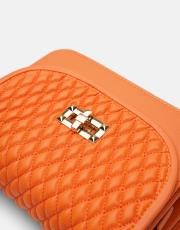 r1031 wanda kapitone desenli inci saplı kadın çantası turuncu 4