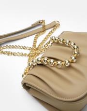 r1110 katty büzgülü hatlara sahip inci saplı deri kadın çanta vizon 3